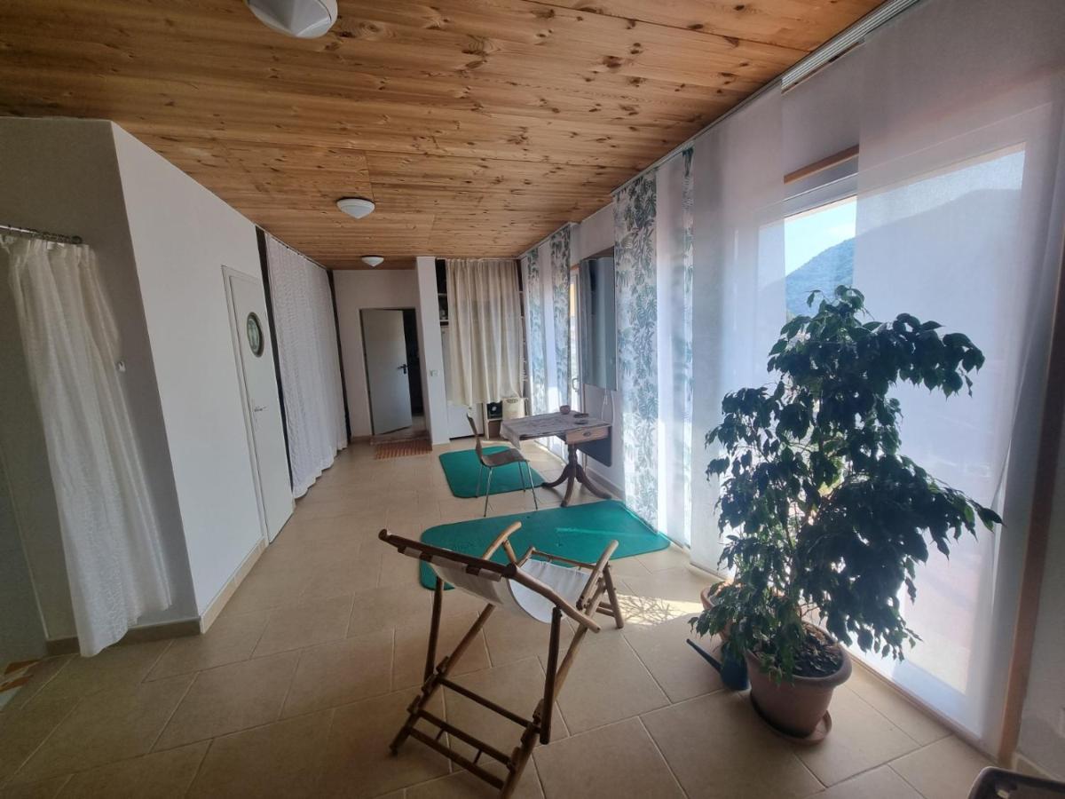 La Nave B&B Monteggio Esterno foto