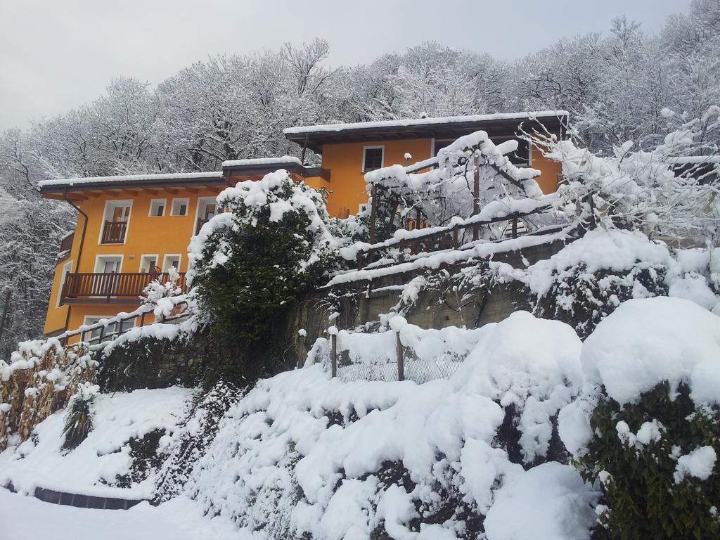 La Nave B&B Monteggio Esterno foto